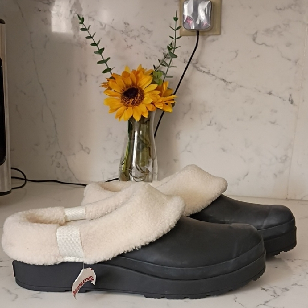 HUNTER CLOGS FOR WOMEN